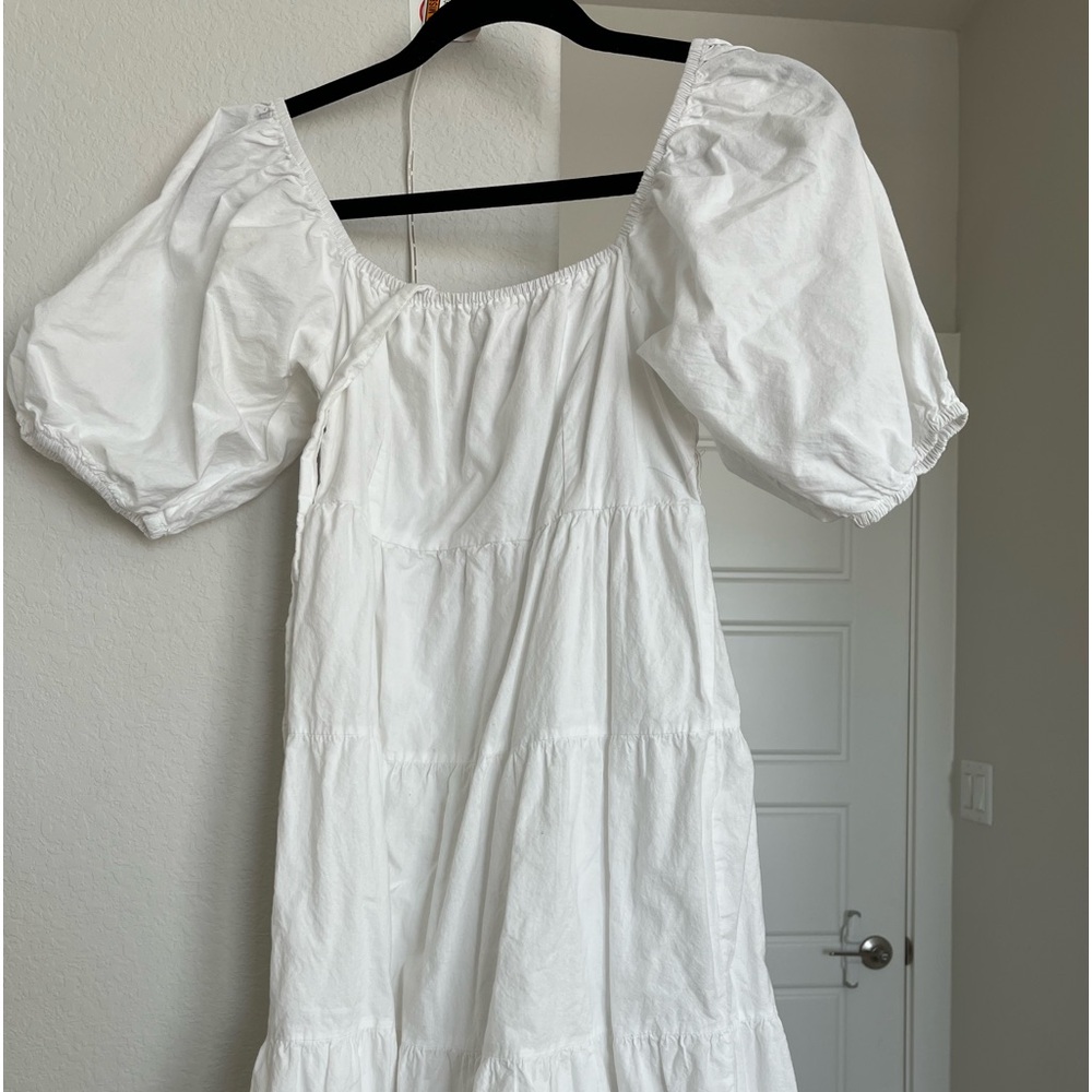 Super cute mini white dress